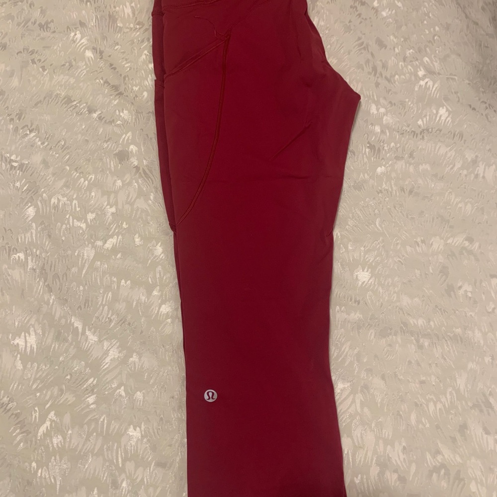 Lululemon cropped leggings